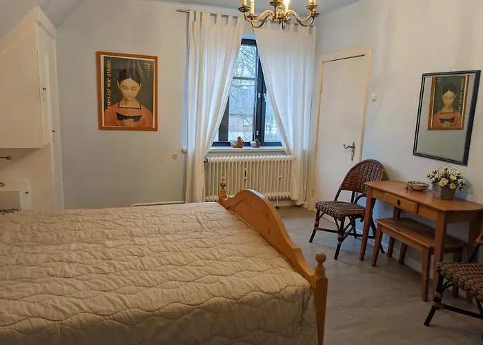 Eichhof, - Lueneburger Heide Garlstorf